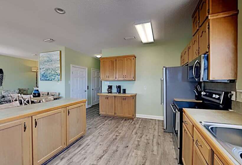 Anderson Beach House