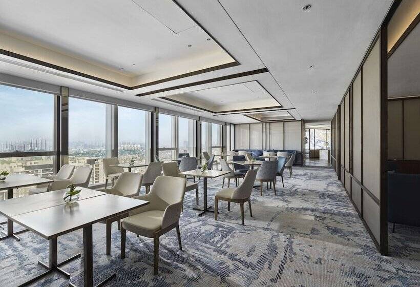 Отель Hilton Foshan Shunde