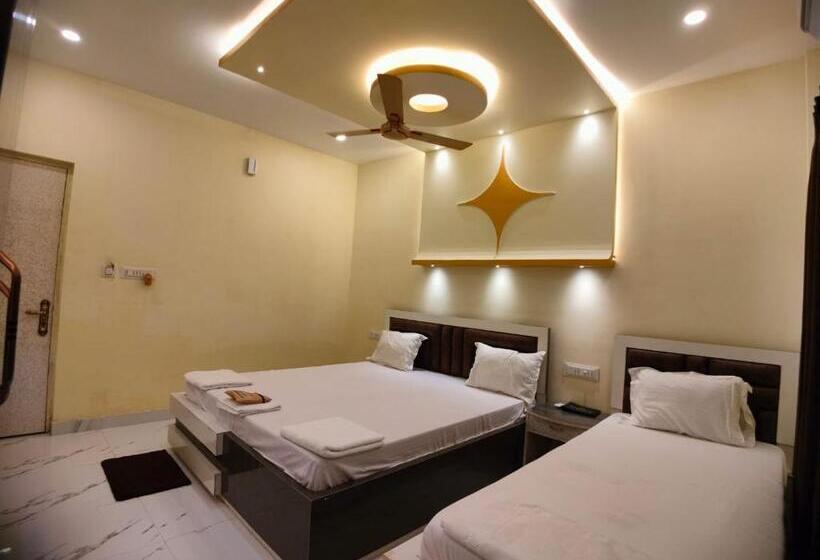 فندق Hindusthan Inn On Beach