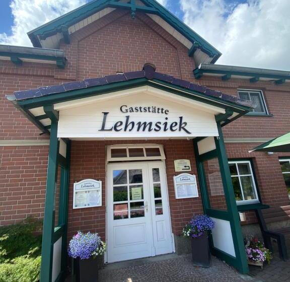 Отель Landgasthof Lehmsiek