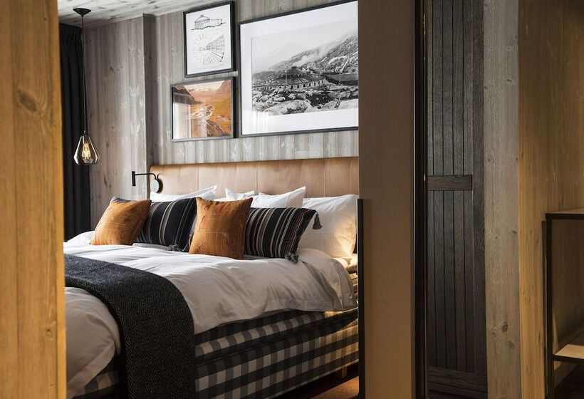 בית מלון כפרי Niehku Mountain Villa