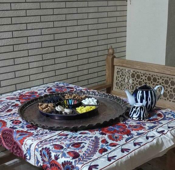 فندق Oybinoq Guest House