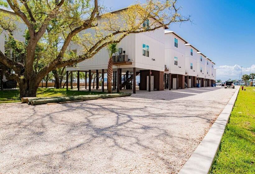 Cottages At Old Bay #1