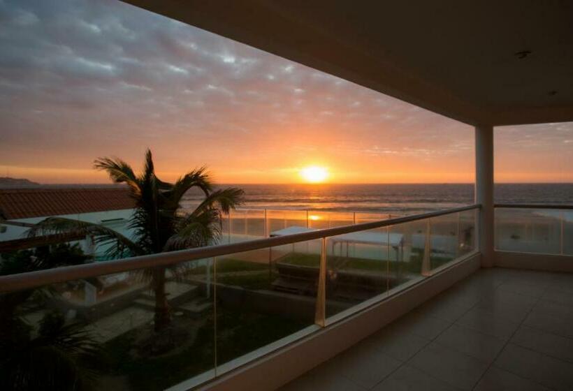 Отель Suites De Mar