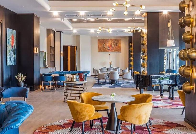 בית מלון כפרי Hilton Samarkand Regency