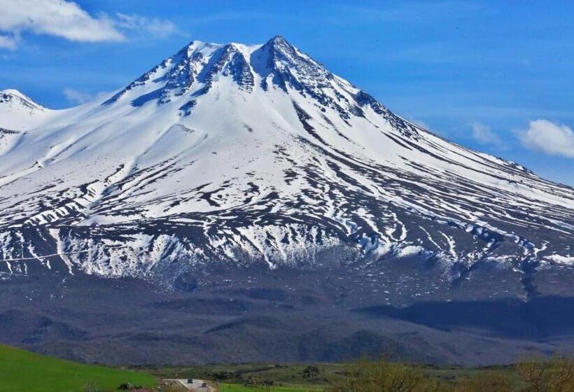 Karbeyaz Hotel & Resort