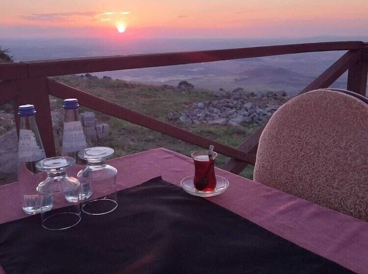 Karbeyaz Hotel & Resort