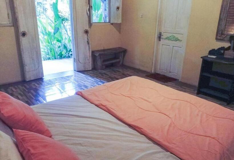 펜션 Pranajaya Villa At Desa Wisata Tejakula