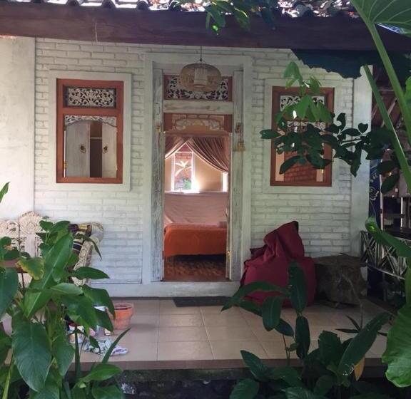 펜션 Pranajaya Villa At Desa Wisata Tejakula