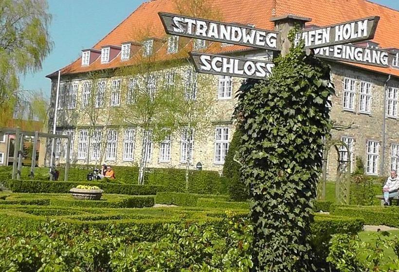 Domhotel Bed & Breakfast