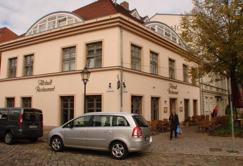 هتل Altstadt