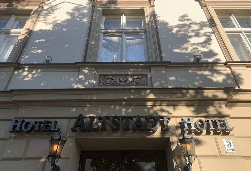 هتل Altstadt