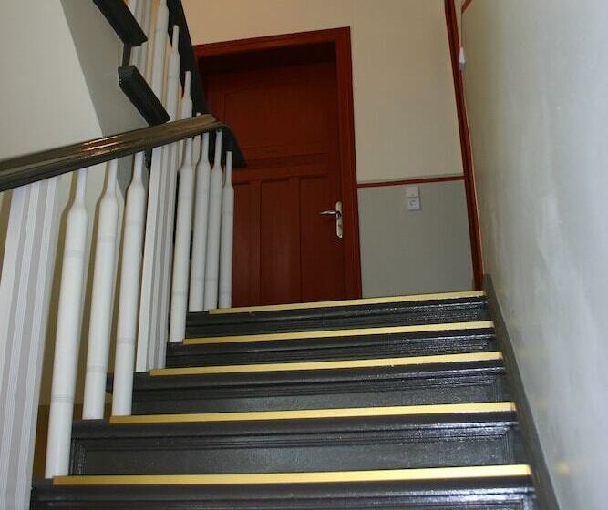 هتل Pension Unicat