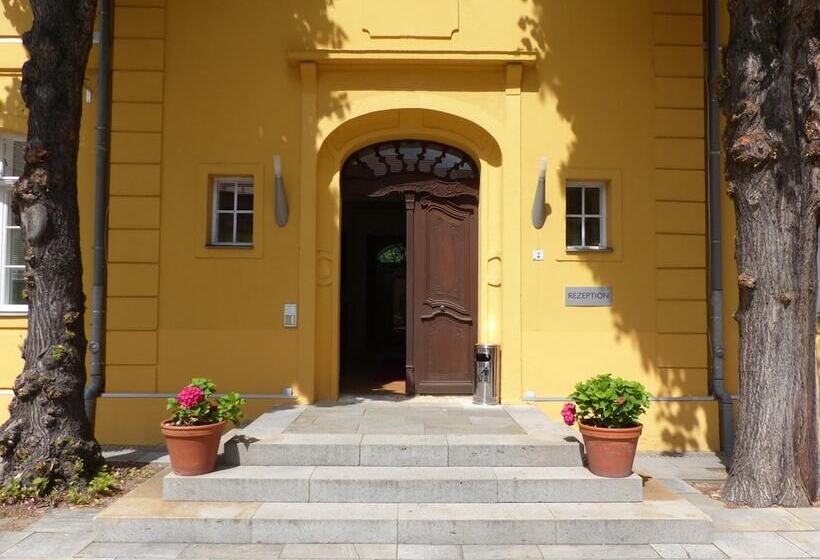 בית מלון כפרי Vierseithof Luckenwalde