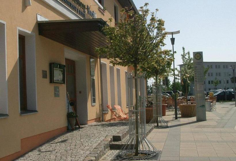 Пансион Gasthof Strausberg Nord