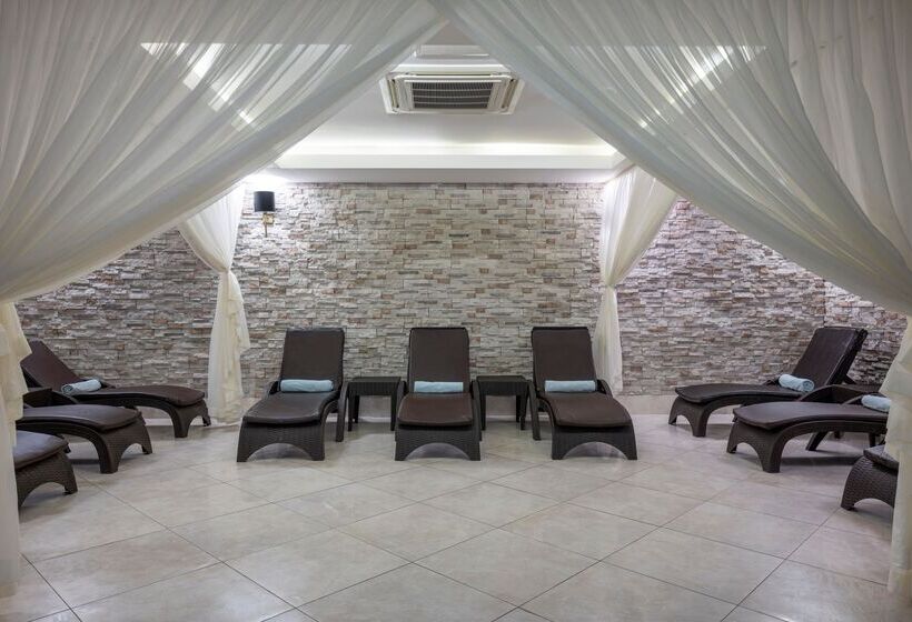 Ramada Resort By Wyndham Lara