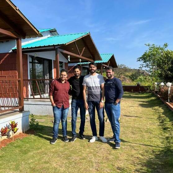 فندق Royal Stone Resort