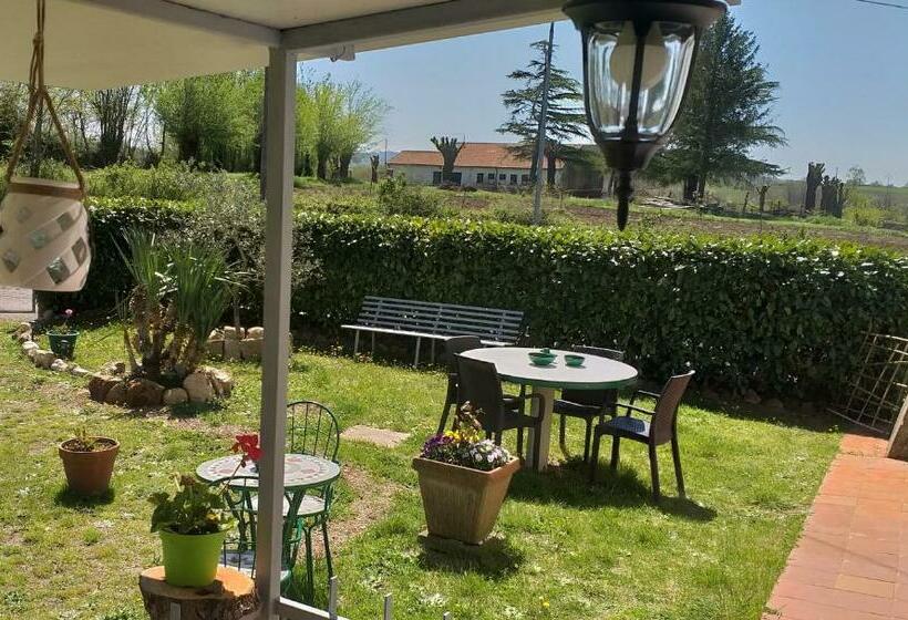 Bed and Breakfast La Cascina Della Grotta Di Tufo