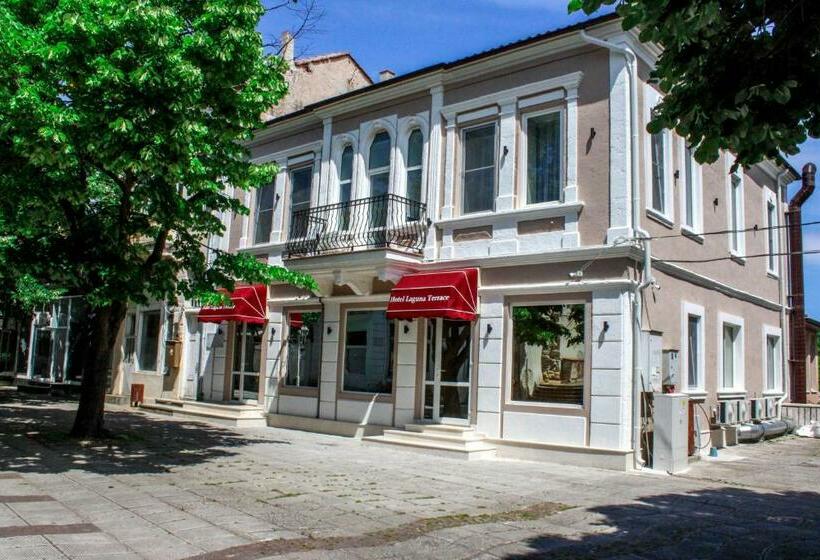 Отель Laguna Terrace