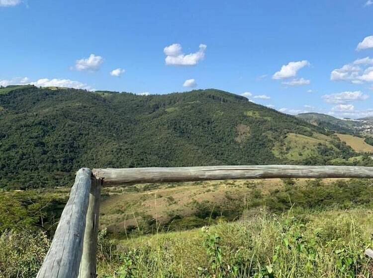 ペンション Pousada Villa Tropea   Fazenda Chapadão