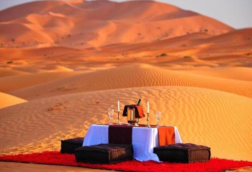 تختخواب و صبحانه Best Desert Luxury Camp
