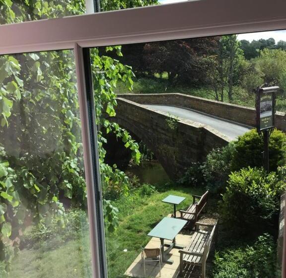 住宿加早餐 The Board Inn Lealholm