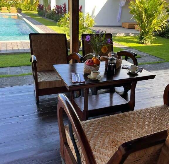 Bed and Breakfast Villa Karma Kama