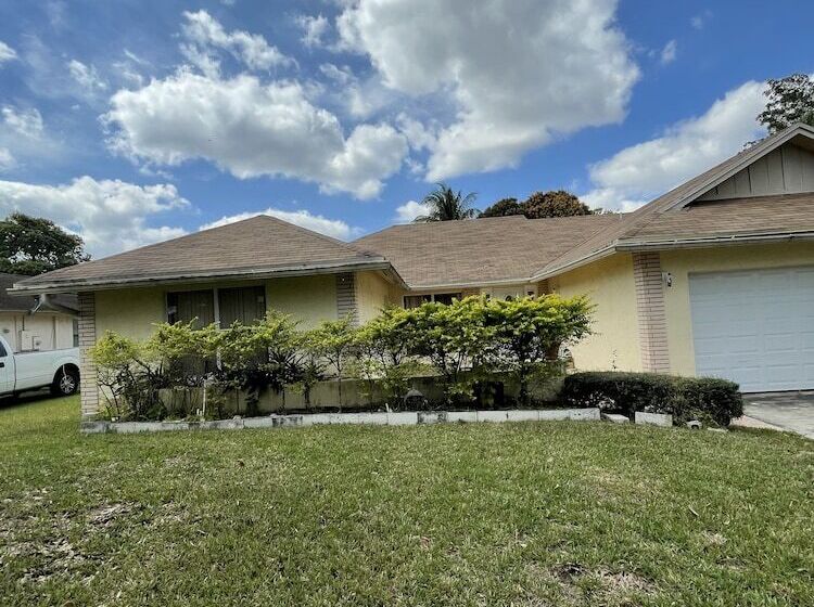 Пансион Cozy Guest House Florida Sunrise