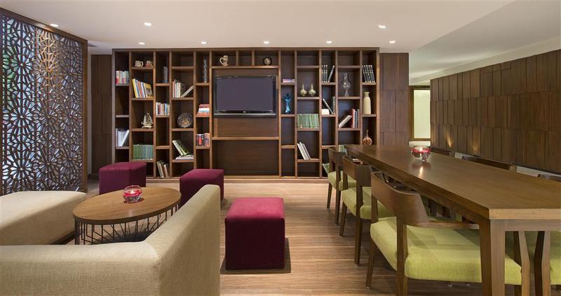 בית מלון כפרי Four Points By Sheraton Bengaluru, Whitefield