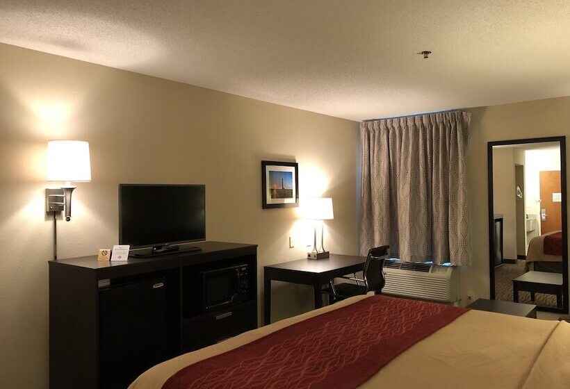 ホテル Inn At Clinton