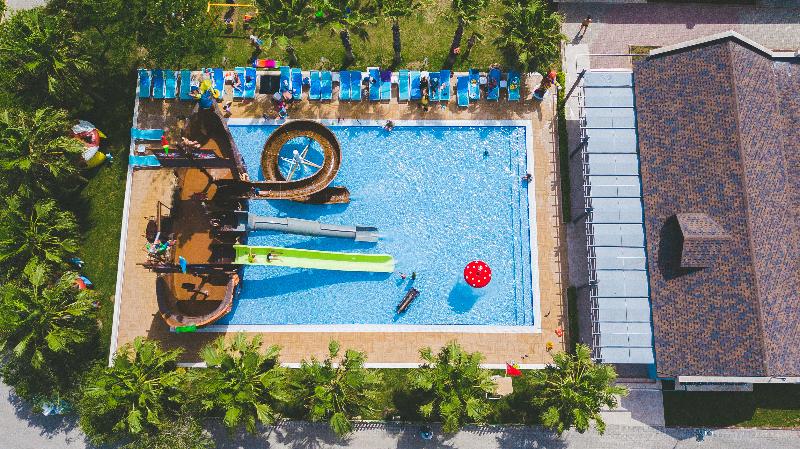 בית מלון כפרי Soho Beach Club  All Inclusive