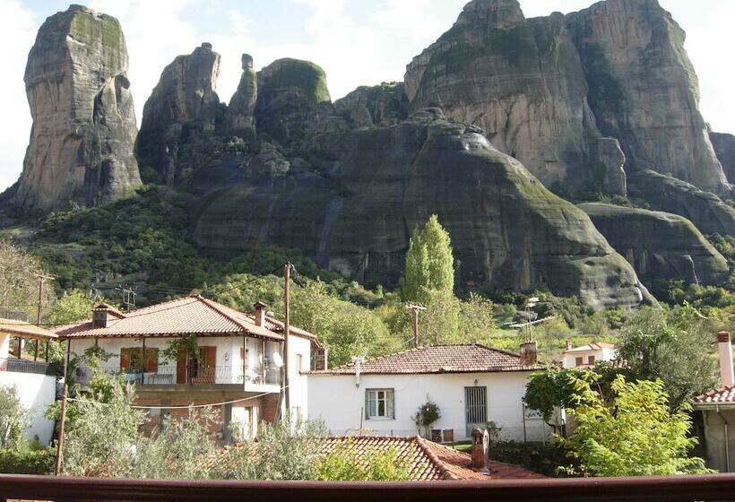 پانسیون Elena Guesthouse