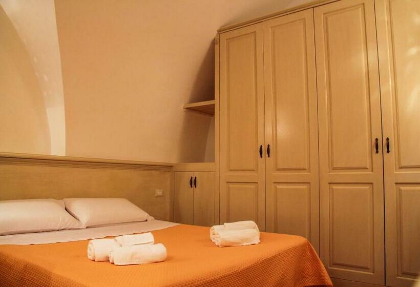 Bed and Breakfast Al Civico 4