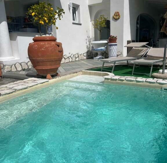 مبيت وإفطار Relais Villa Ettore