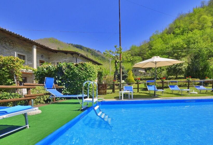 Casa Le Meriche   Happy Rentals