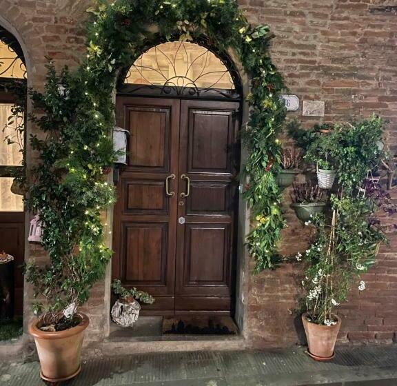بنسيون La Casa Dei Mimmi