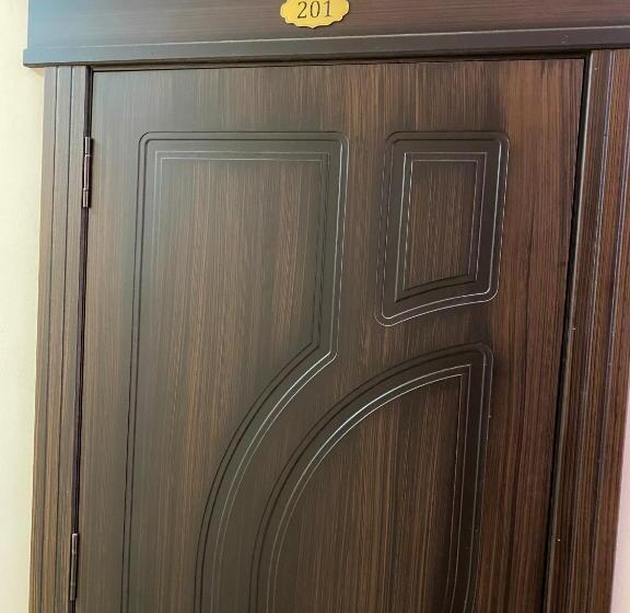 فندق صغير Shayx Jalol