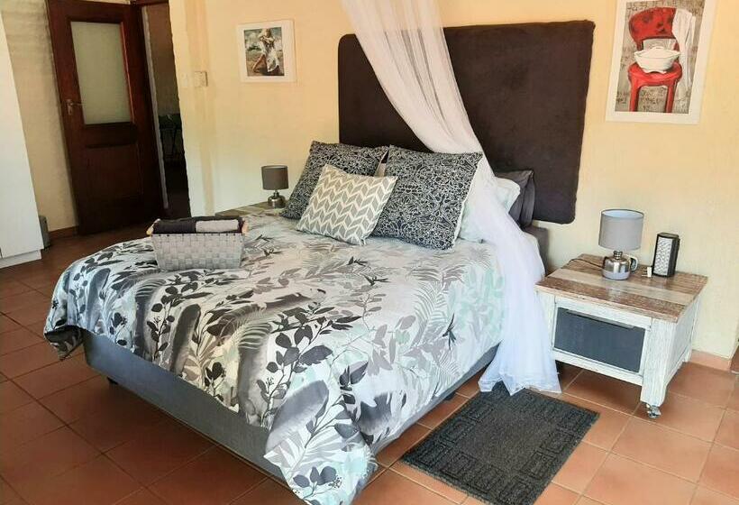 Пансион Hoedspruit Bushveld Retreat