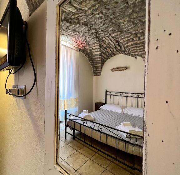 بنسيون La Vecchia Torre