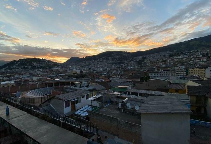 هاستل Hostal La Guayunga Rooftop