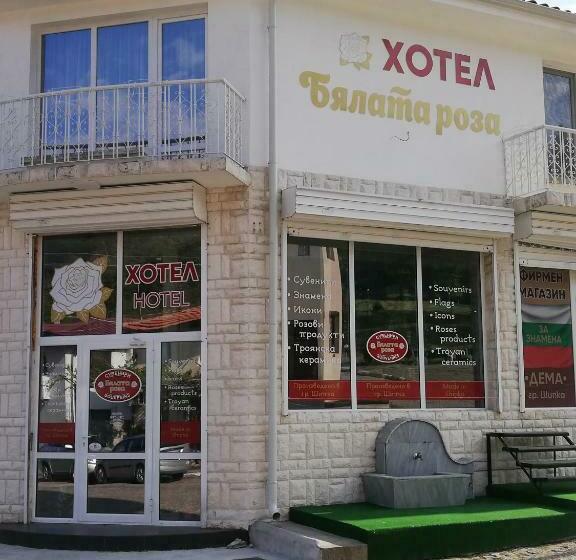 Отель хотел бялата роза