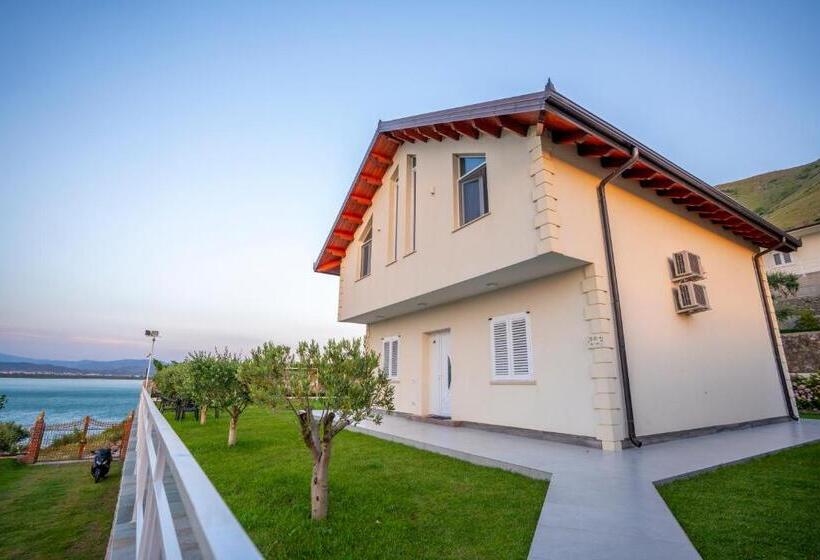 پانسیون Xhuli Guesthouse