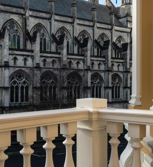 Star Struck On Stuart