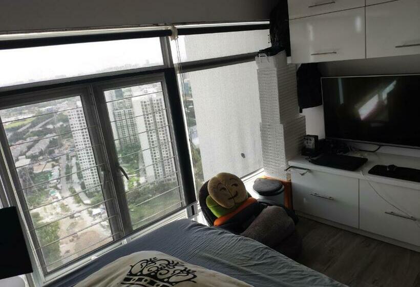 پانسیون Two Floor Penthouse With Bbq City View Sky Garden