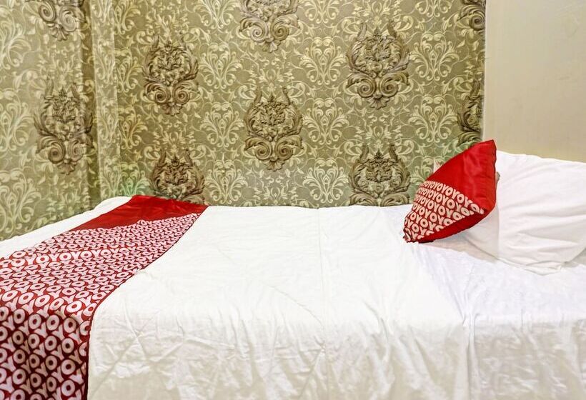 فندق Spot On 91267 Sar Inn