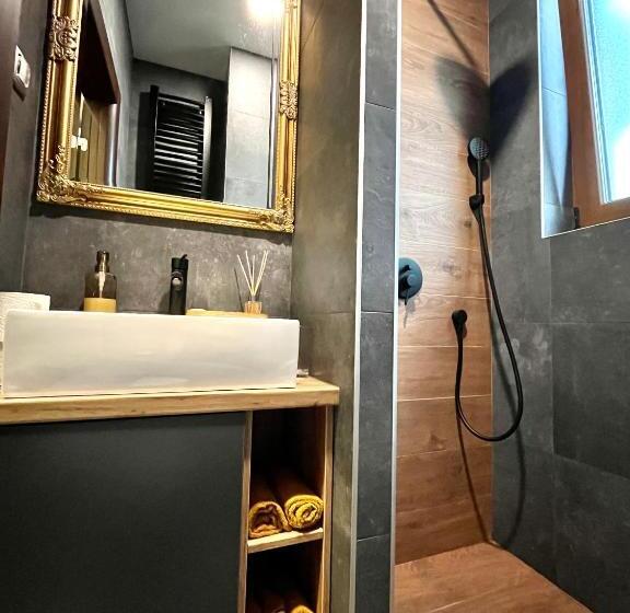 تختخواب و صبحانه Vinceia