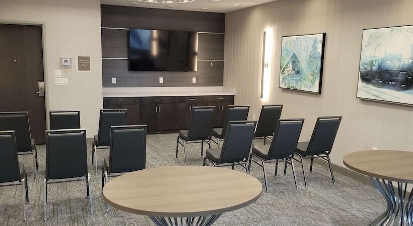 هتل Best Western Plus Grand Rapids Mn