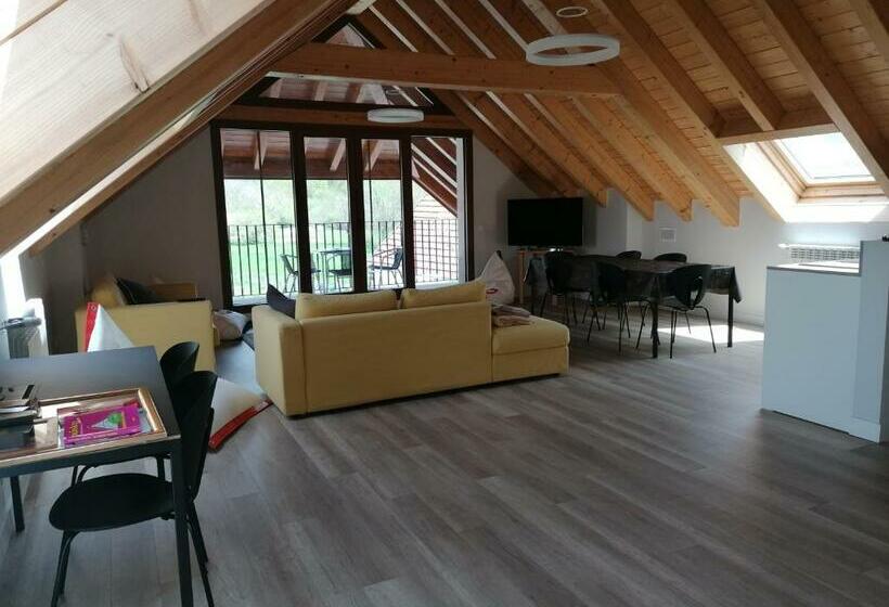 פנסיון Casa Patxikuzuria