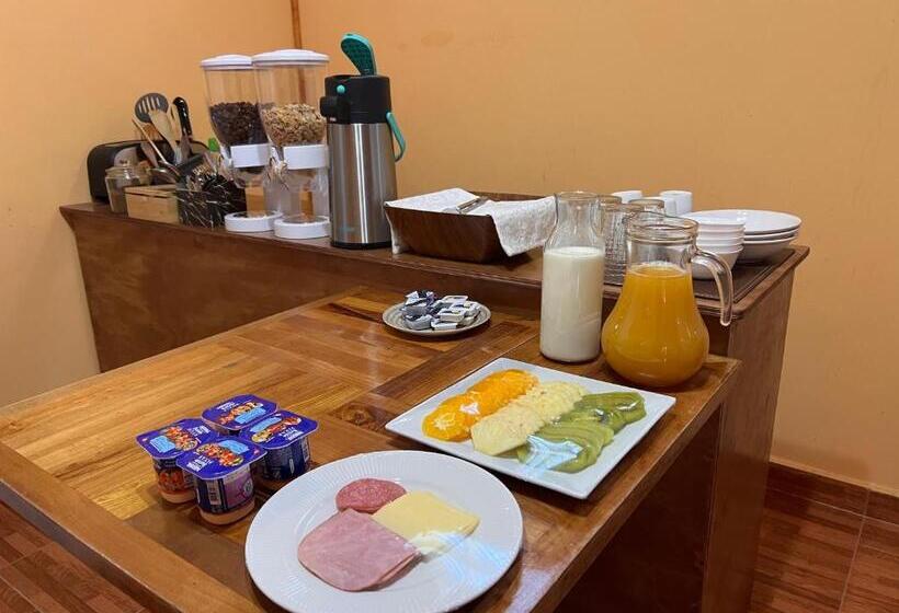 Pensionat Hostal Qachi Chentura