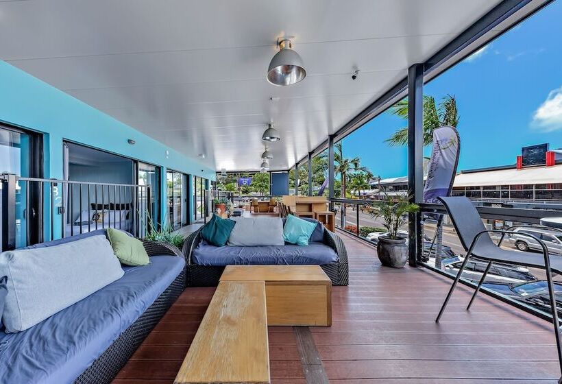 Airlie Sun & Sand Accommodation #4